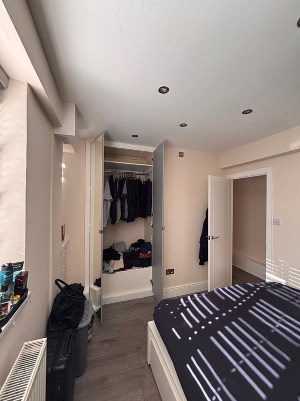 Room Nightingale Lane in Greater London