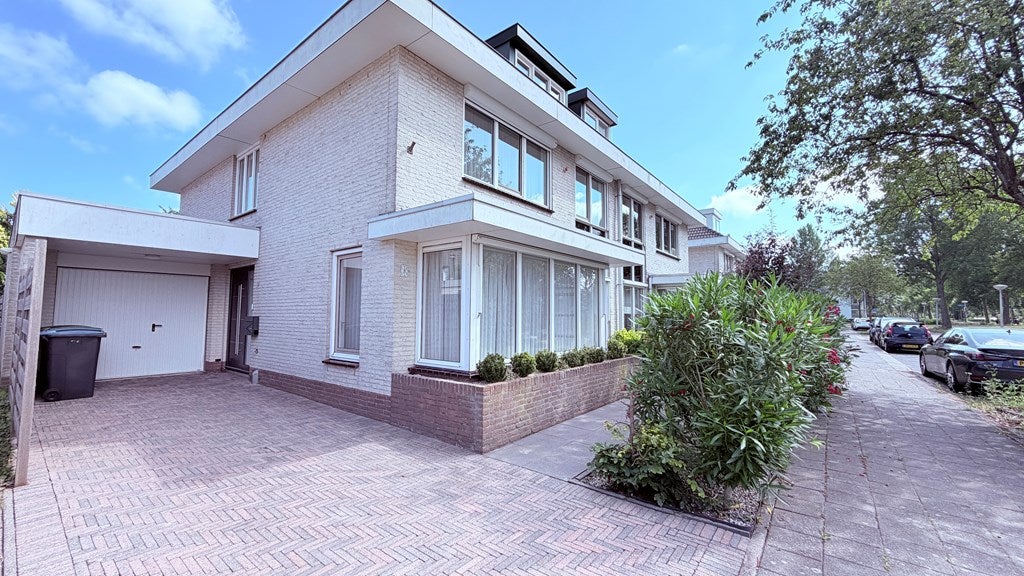 Huis Catharina van Renneslaan in Amstelveen