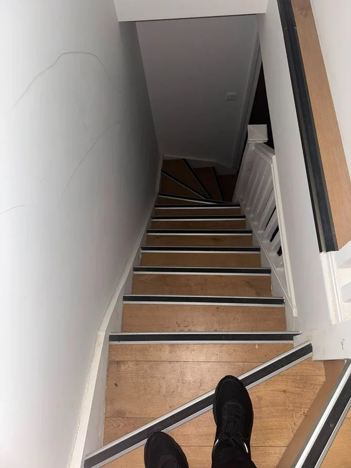 Flat Ilford Lane in Greater London