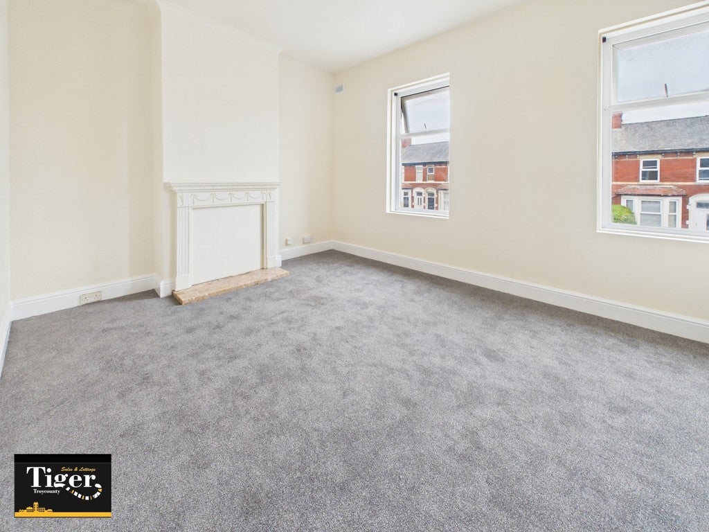 Flat Devonshire Road in Blackpool