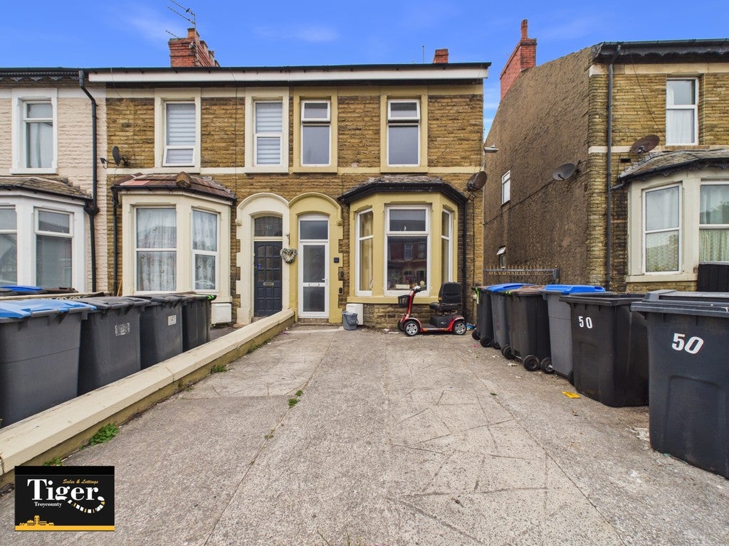 Flat Devonshire Road in Blackpool