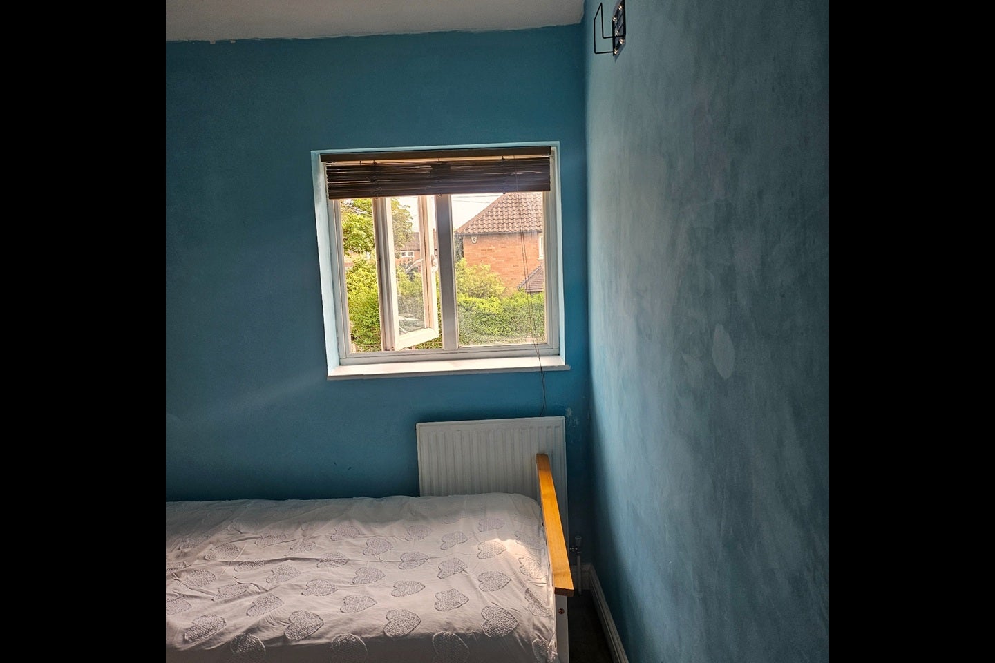 Room Hillier Way in Slough