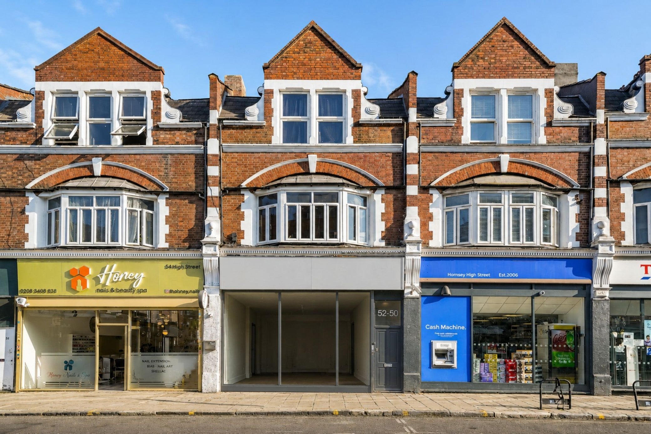 Flat High Street in Greater London