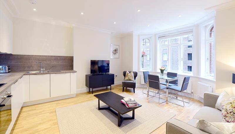 Flat King Street in Greater London