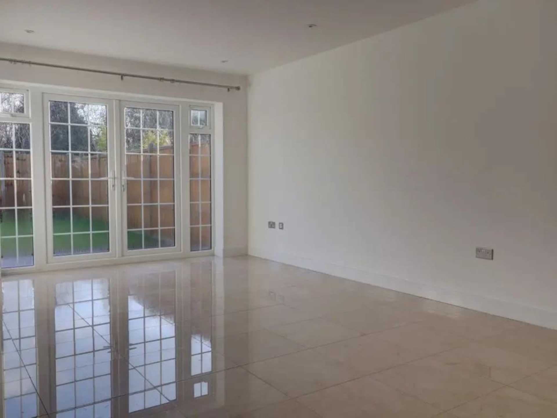 House Dove Close in Earley