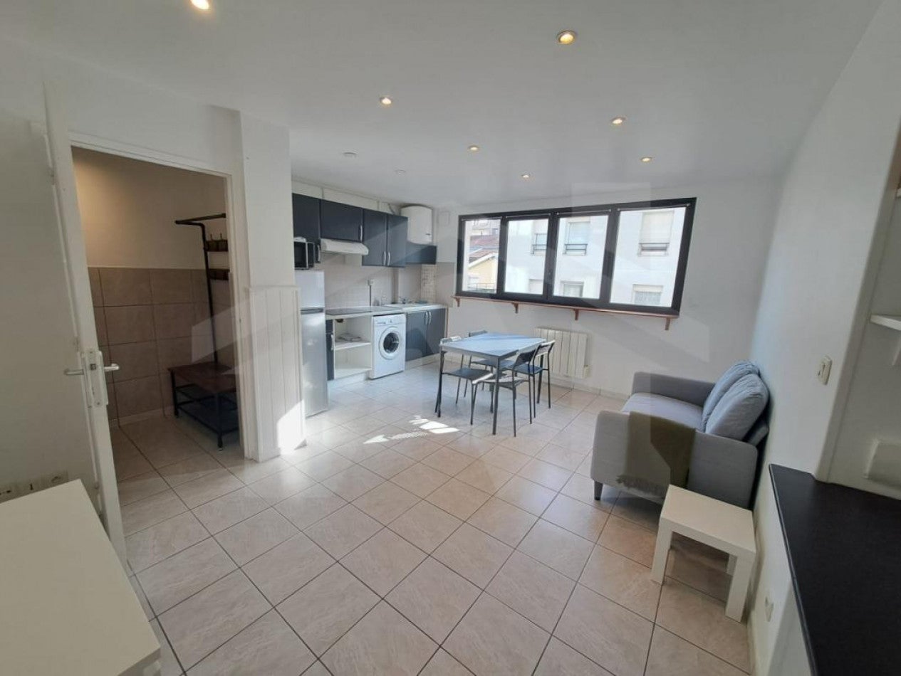 Appartement Rue Marbeuf à Grenoble