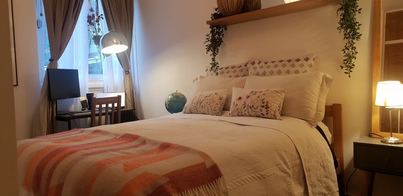 Room Cottage Grove in Greater London