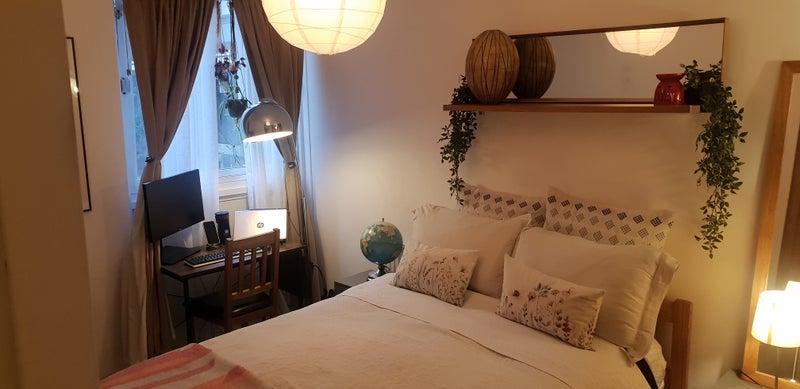 Room Cottage Grove in Greater London
