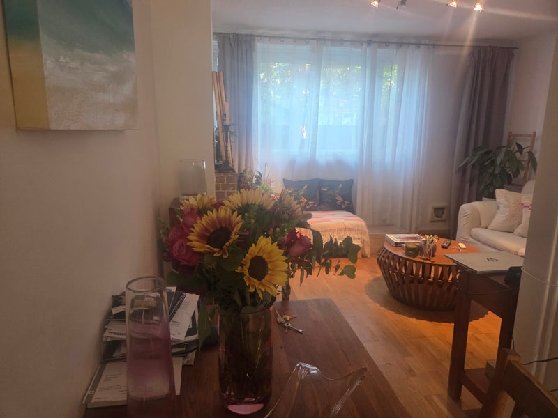 Room Cottage Grove in Greater London