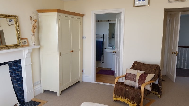 Room Cecil Road in Weston-super-Mare