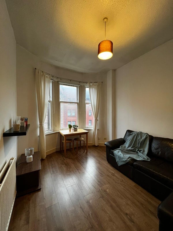 Room Duke Street in Glasgow