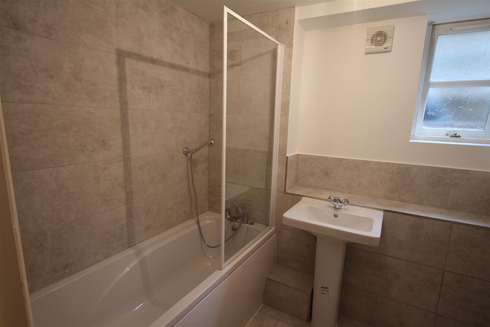 Flat Martello Terrace in Greater London