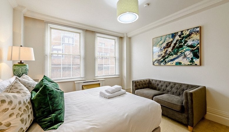 Flat St John's Wood Road in City of Westminster