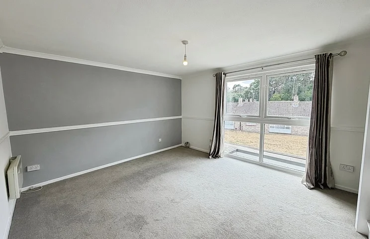 Flat Thornhill in Bracknell