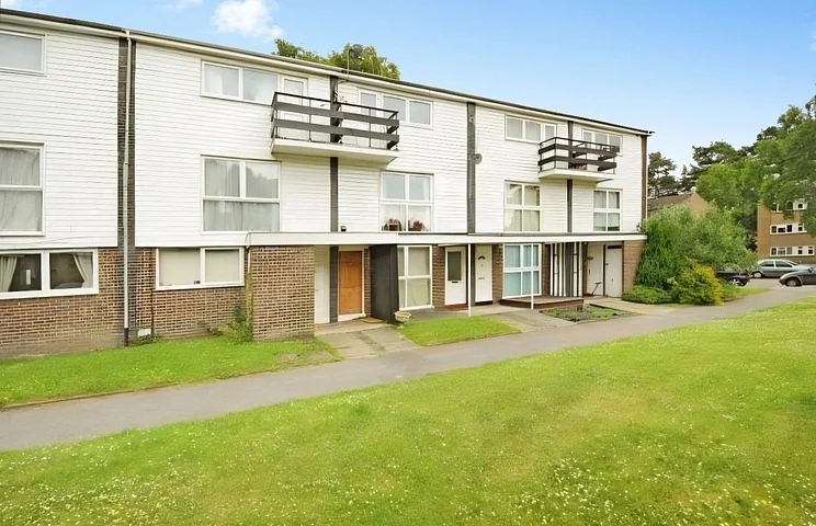 Flat Thornhill in Bracknell