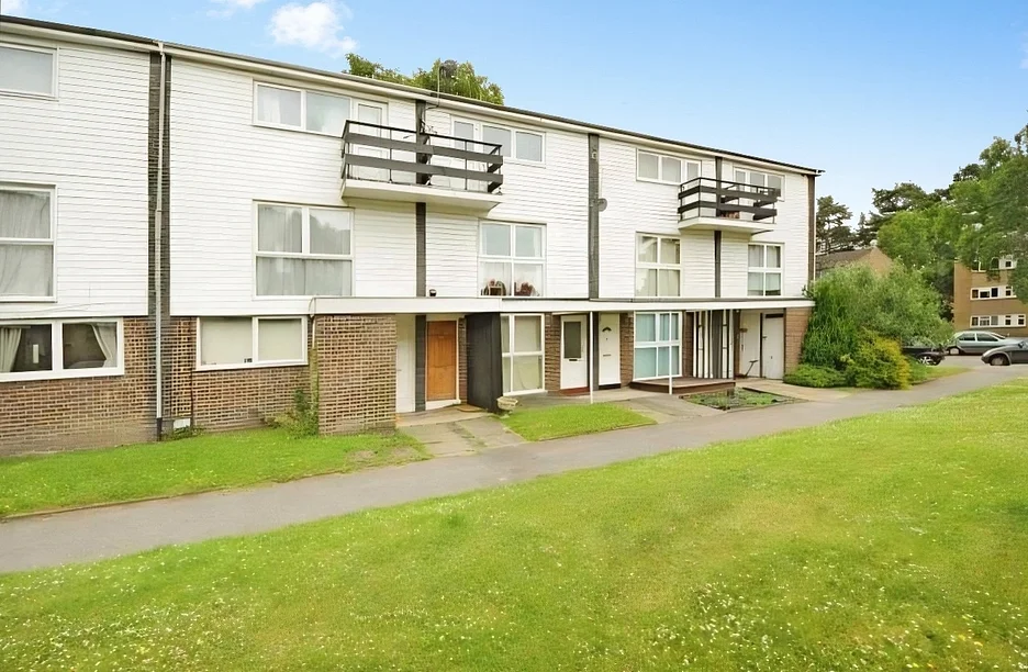 Flat Thornhill in Bracknell
