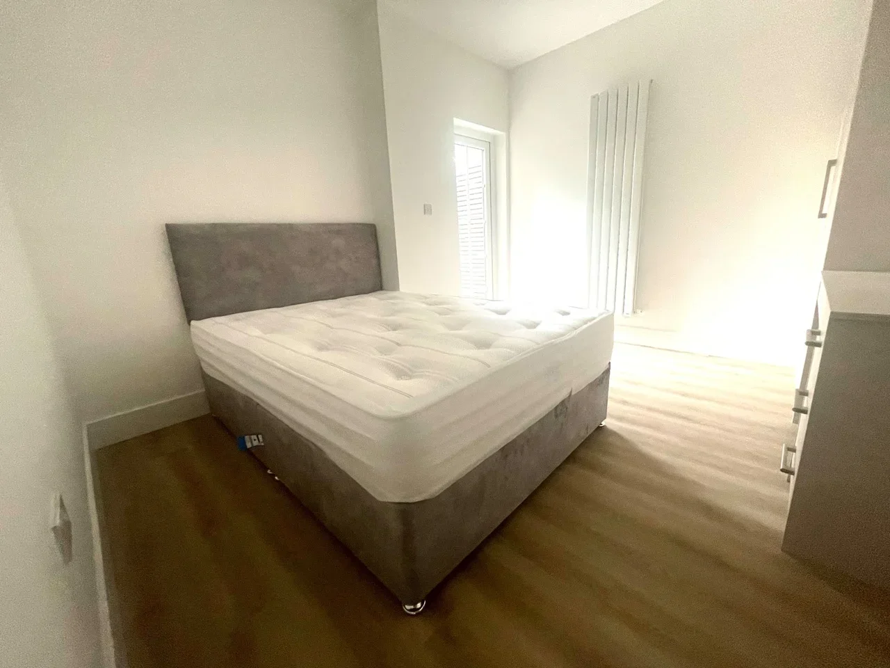 Flat Clapham Manor Street in Greater London