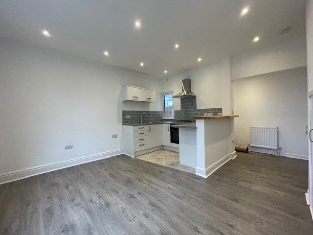 Flat Belmont Road in Wallasey