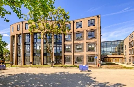 Flat North Star in Swindon