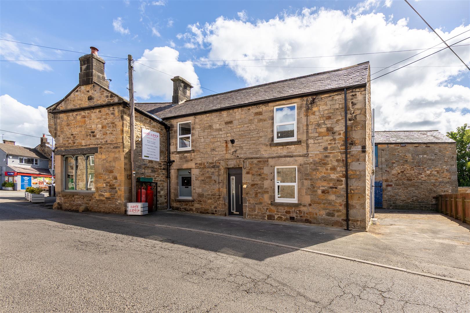 Flat Hexham Road in Wark