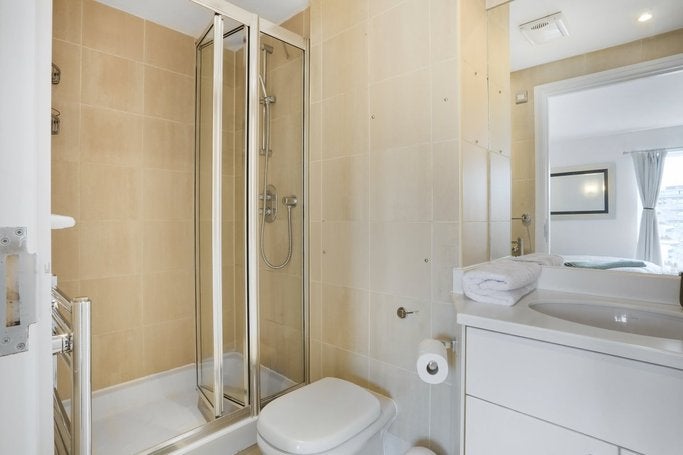 Flat Harrowby Street in London