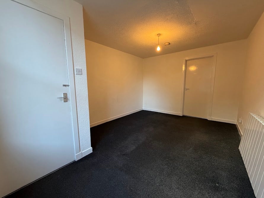 Flat Mid Road in Dundee