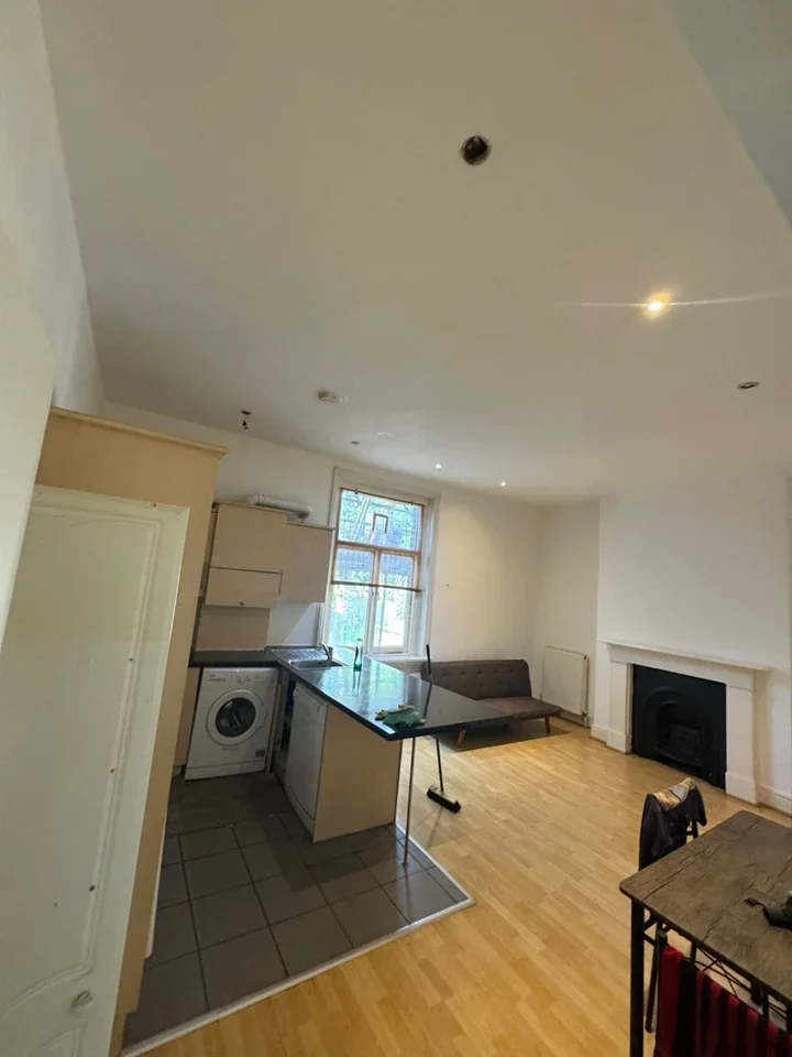 Flat Ribblesdale Road in Greater London