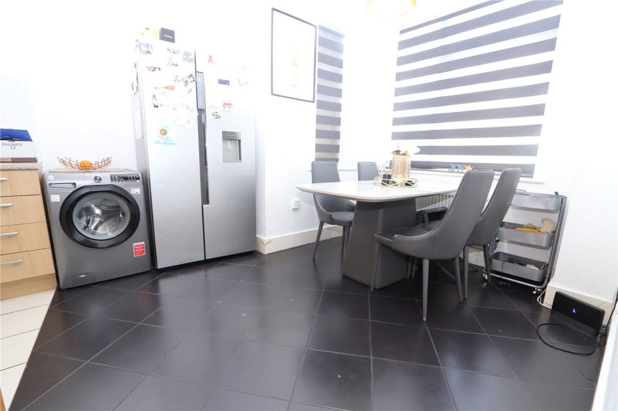House Felstar Walk in Milton Keynes