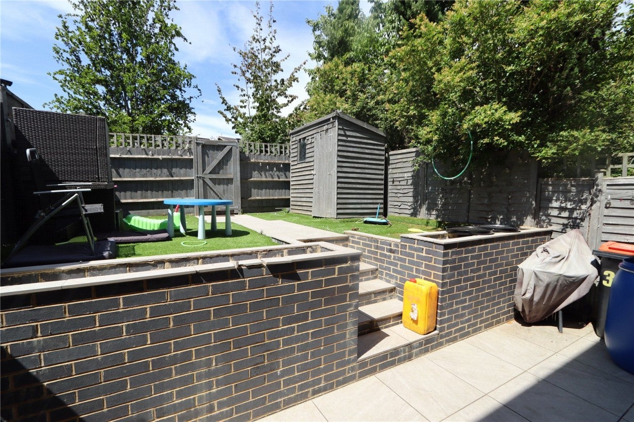 House Felstar Walk in Milton Keynes