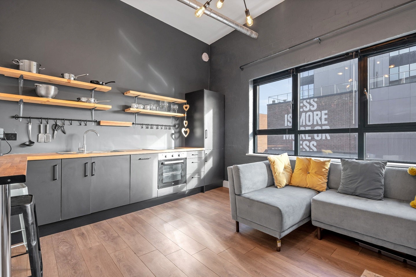 Flat Upper Gough Street in Birmingham
