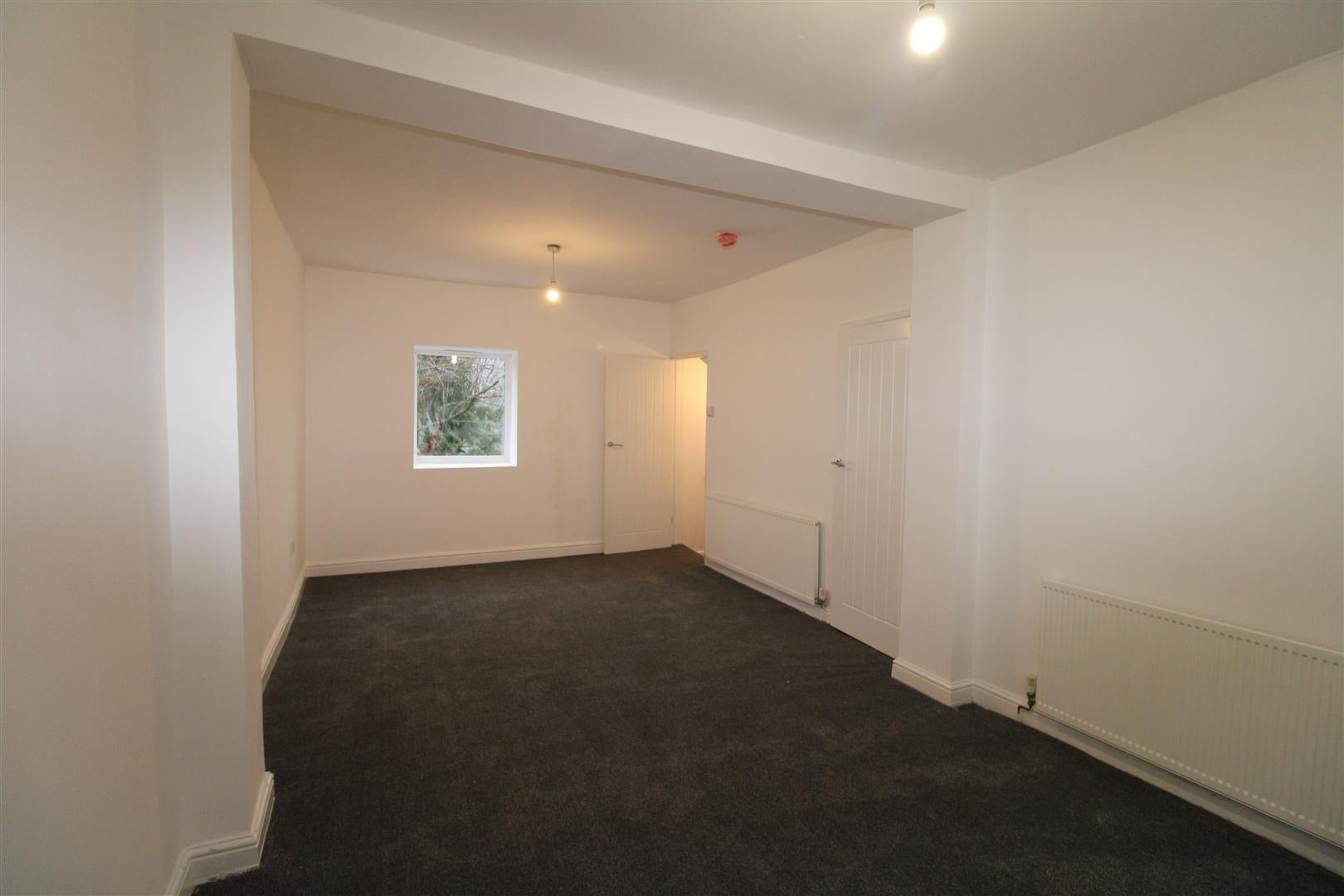 Flat Penybryn Terrace in Penrhiwceiber