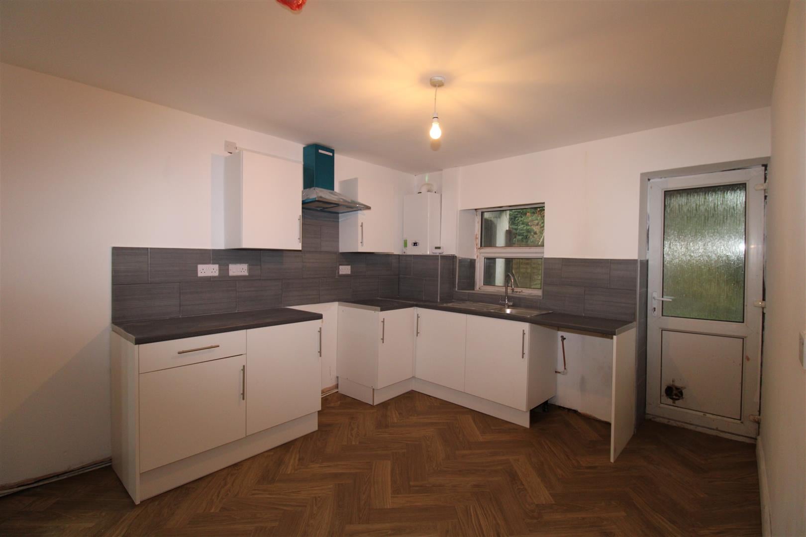 Flat Penybryn Terrace in Penrhiwceiber