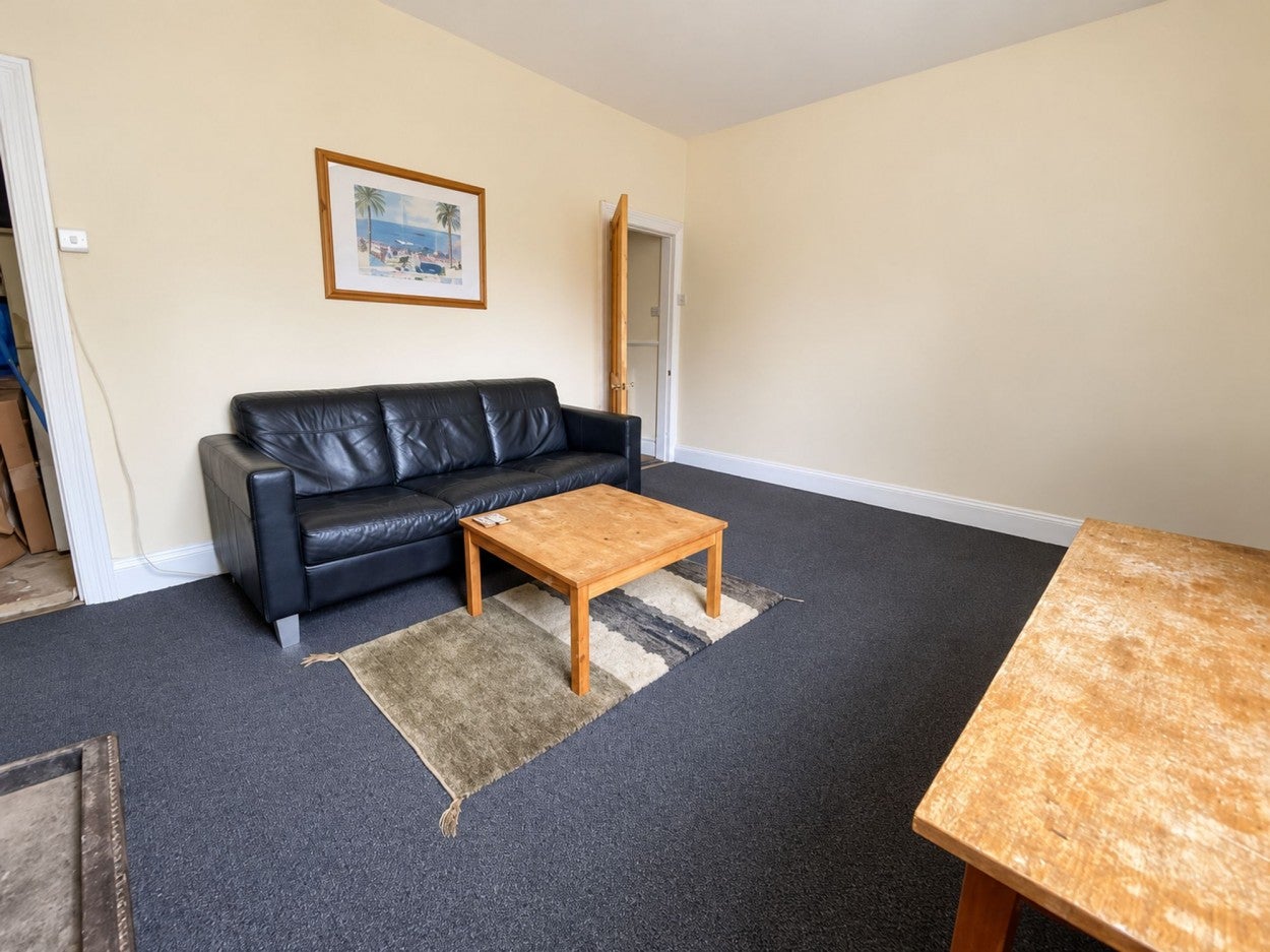 Room Fraser Street in Bristol