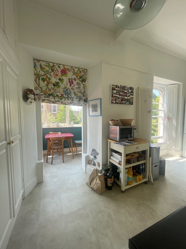 Room Apsley Road in Bristol
