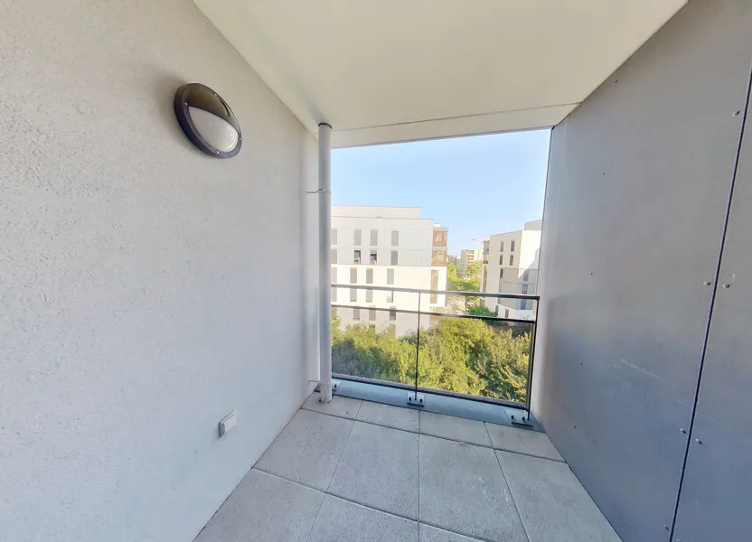 Flat Rue du Professeur Joseph Nicolas in Lyon