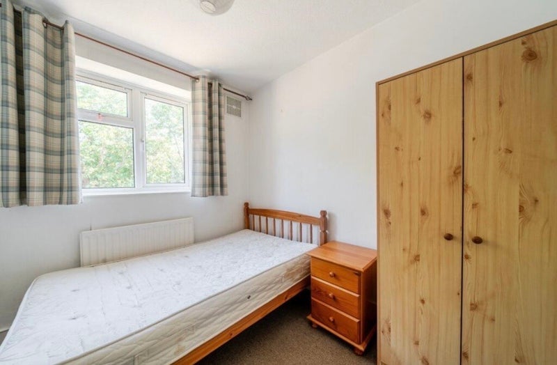 Room Spencer Park in Greater London