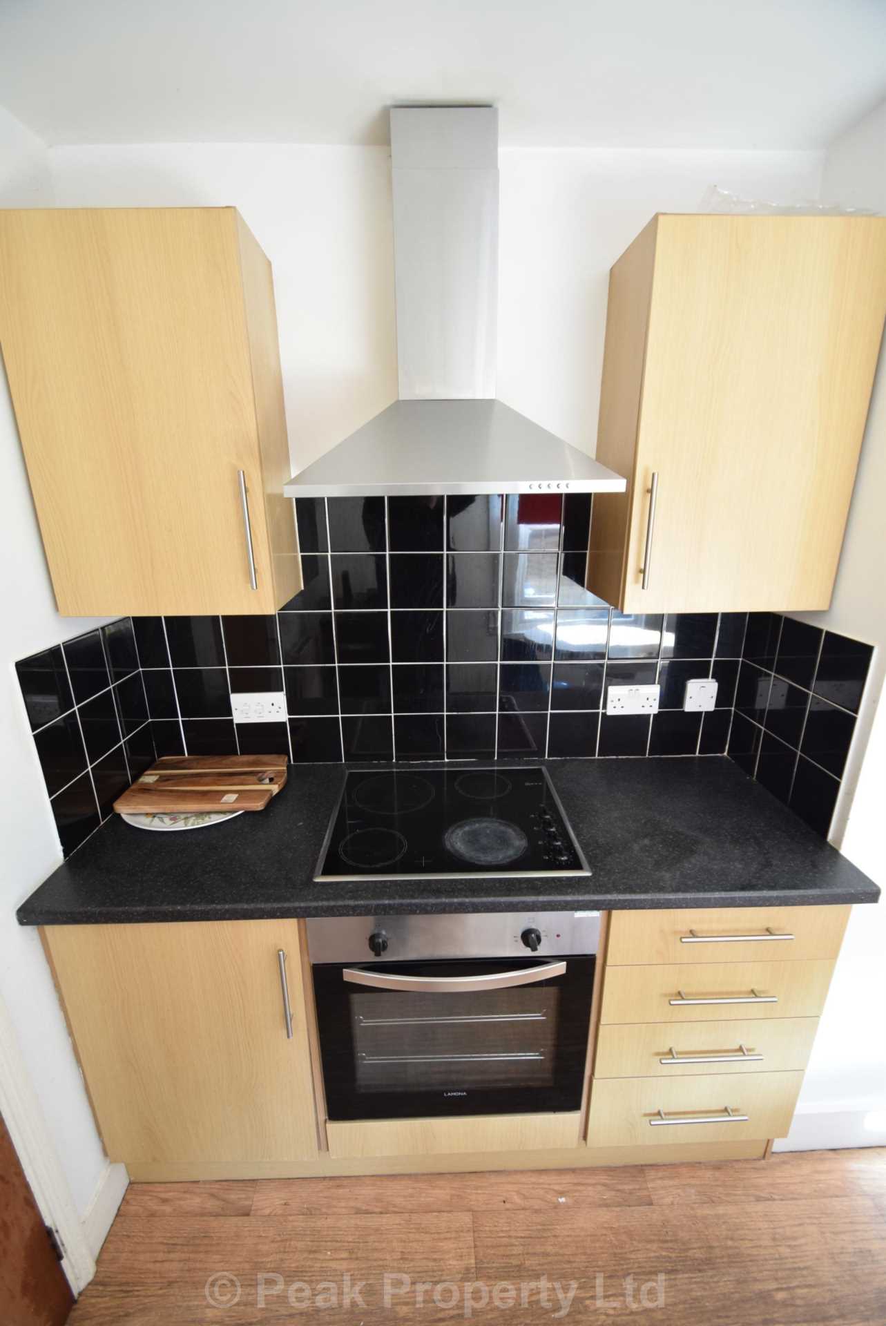 Room Albert Road in Southend-on-Sea