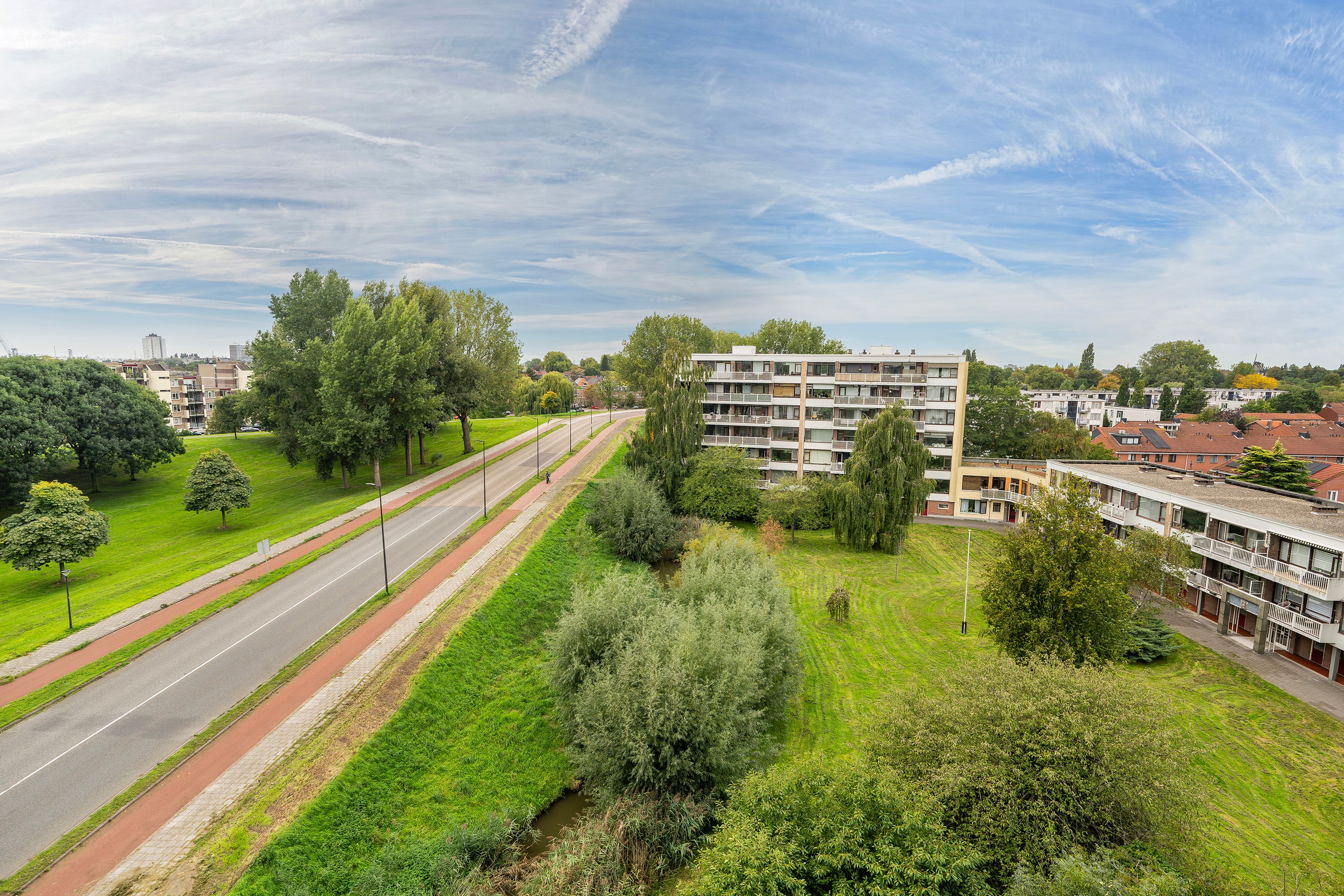 Appartement te koop: mr. L.A. Kesperweg 39F, Vlaardingen