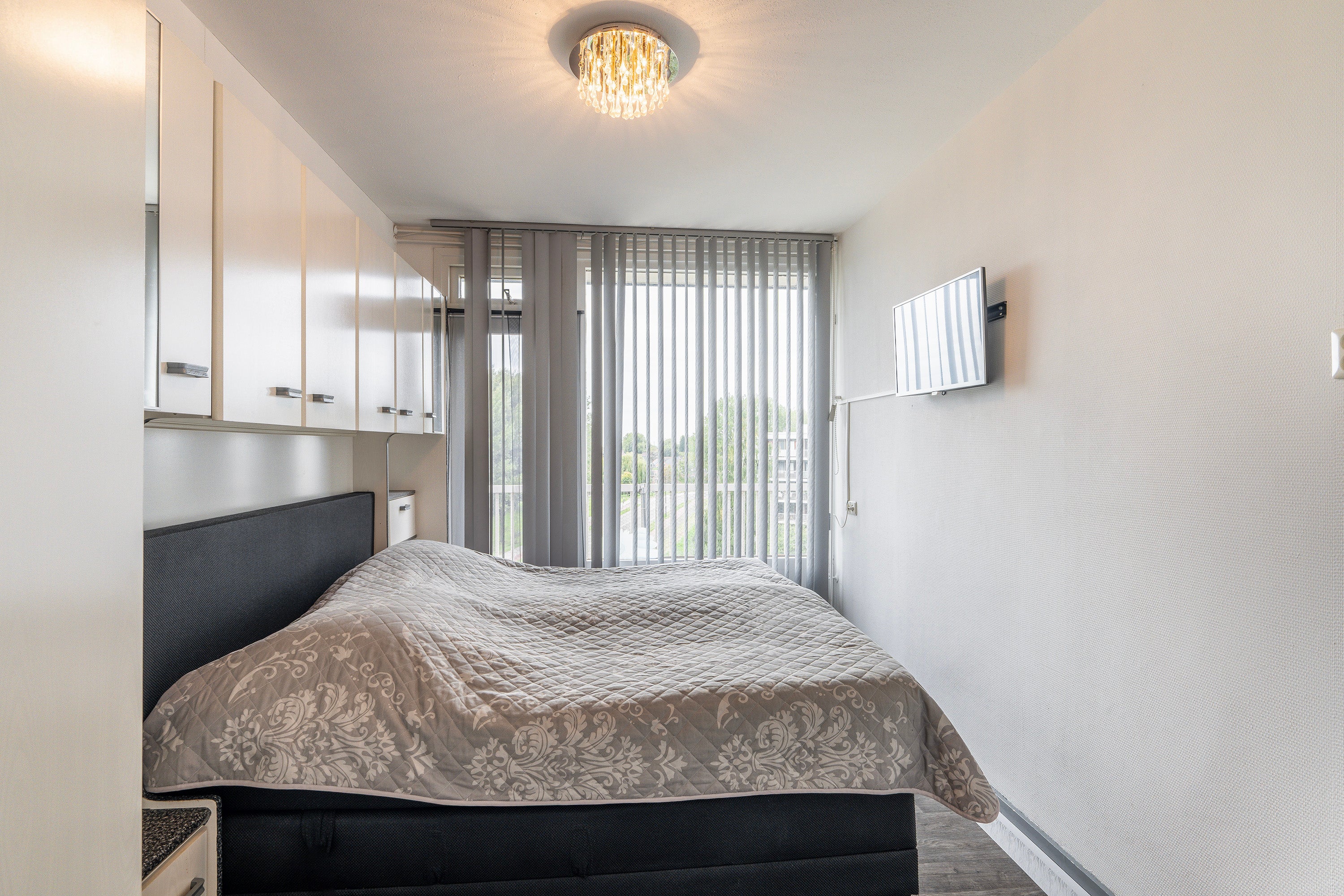 Appartement te koop: mr. L.A. Kesperweg 39F, Vlaardingen