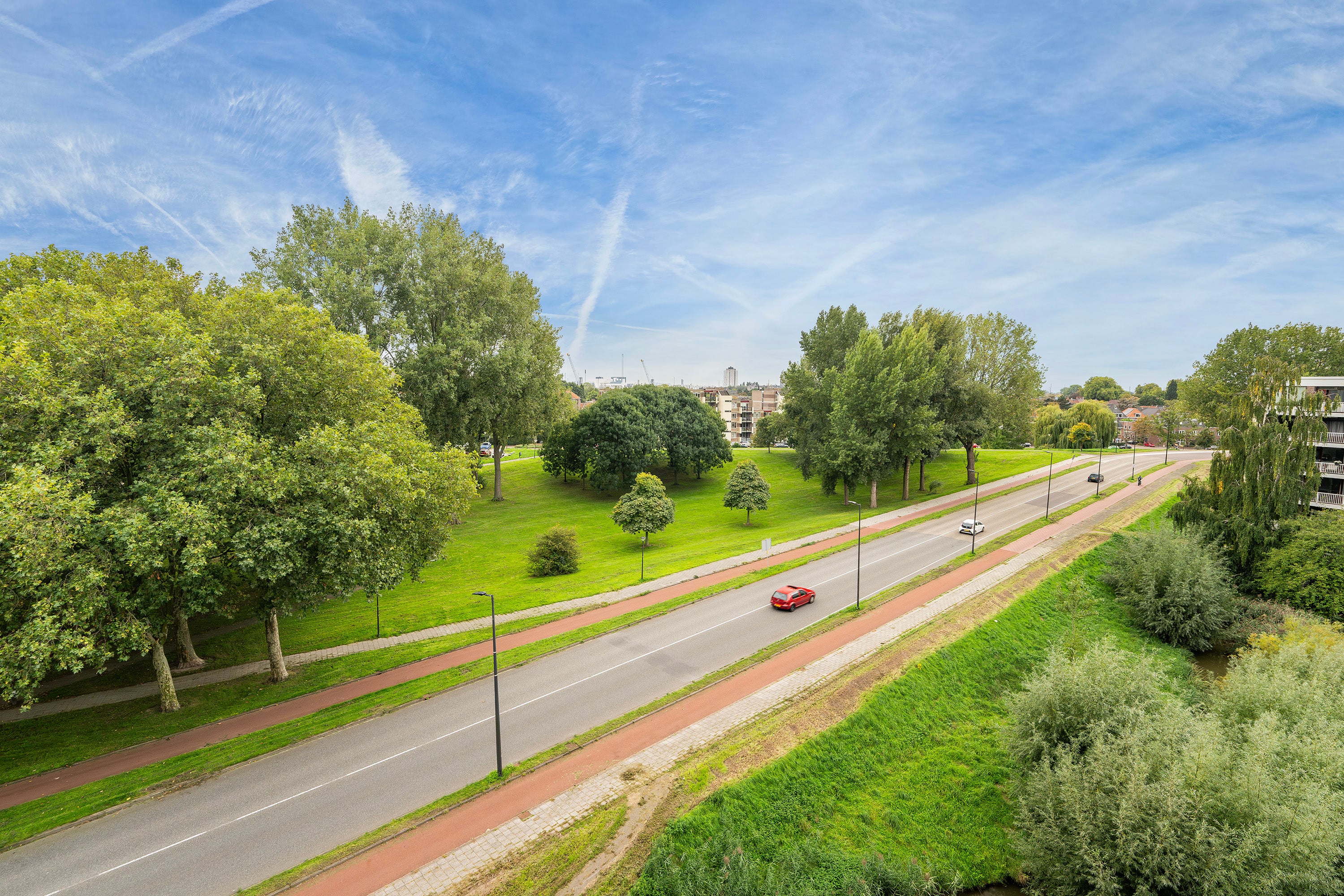 Appartement te koop: mr. L.A. Kesperweg 39F, Vlaardingen
