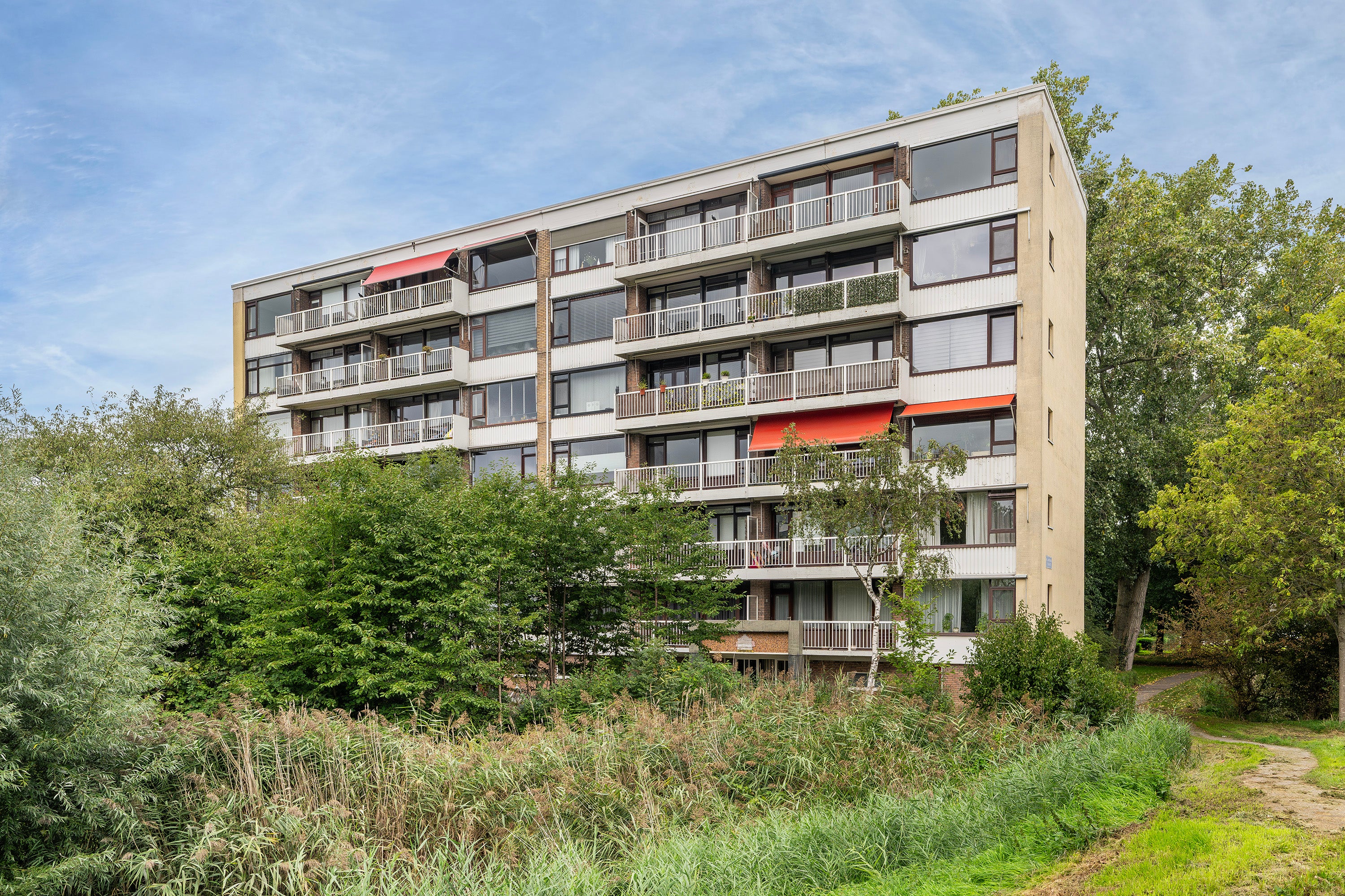 Appartement mr. L.A. Kesperweg 39 F in Vlaardingen