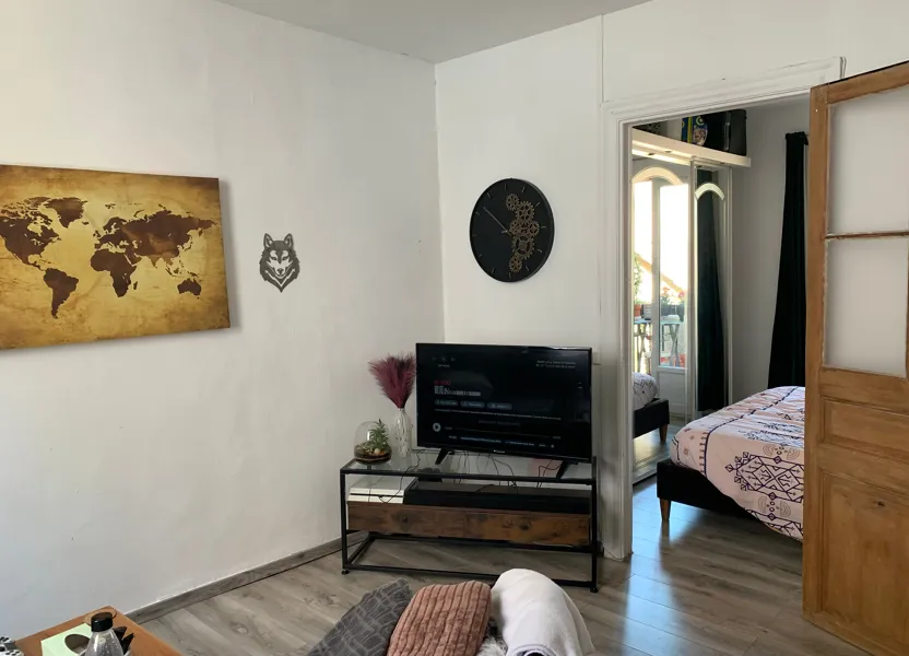 Appartement Rue Pierre Semard à Nîmes