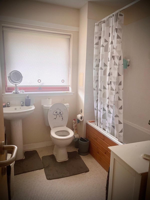 Room Blackthorn Street in Glasgow