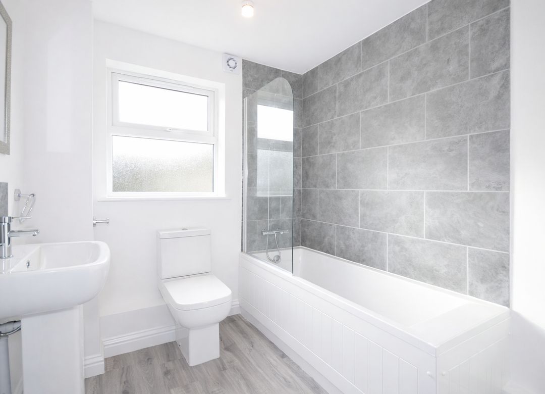 Flat Cricklade Road in Cirencester
