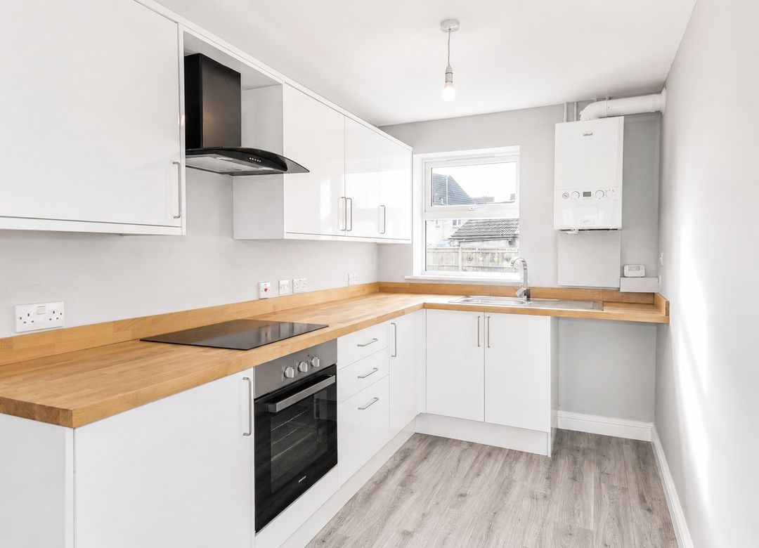 Flat Cricklade Road in Cirencester