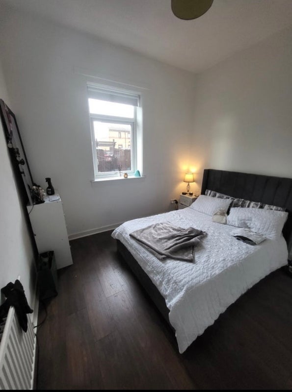 Room London Road in Glasgow