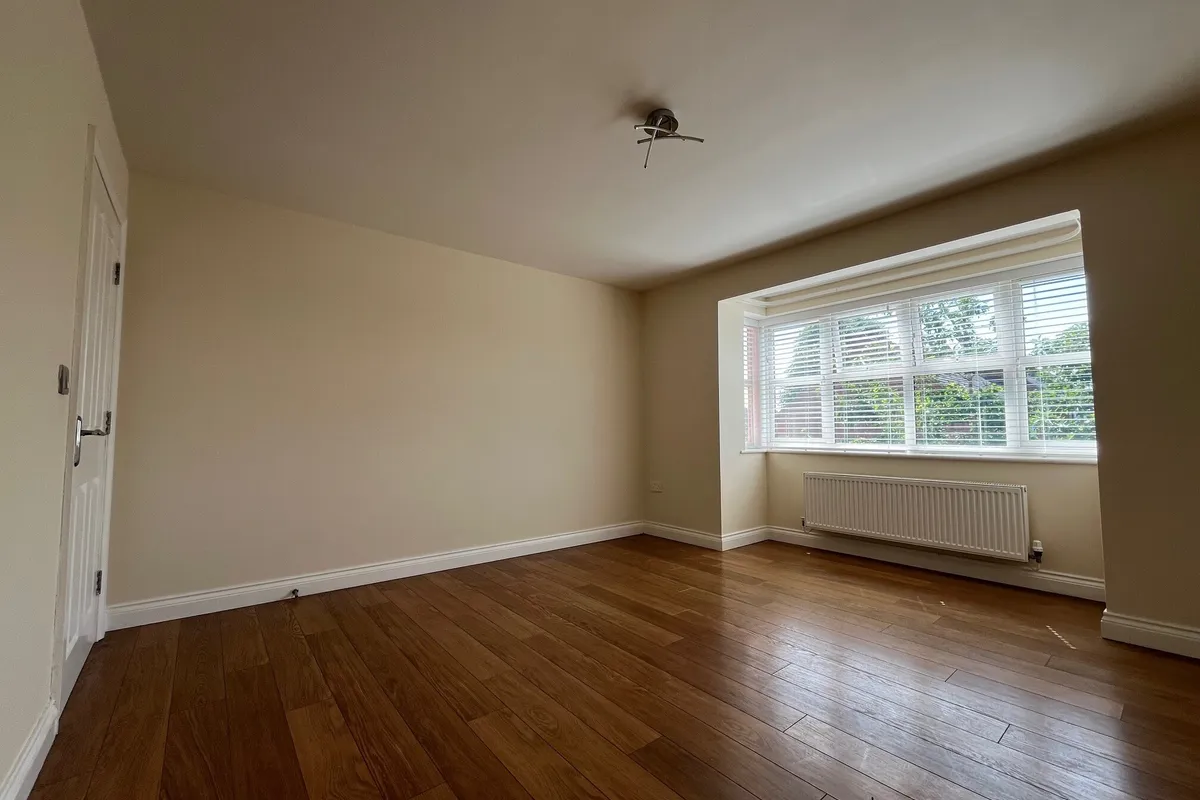 Flat Sharlotte Court in East Staffordshire