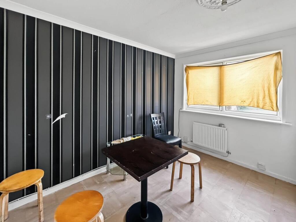 Flat Moorland Park in Newport