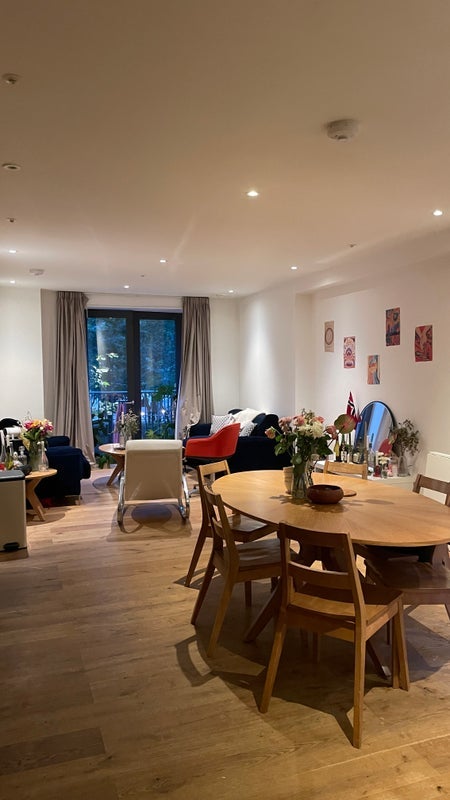 Room West Park Walk in Greater London