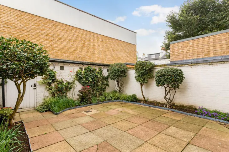 House Acacia Gardens in City of Westminster